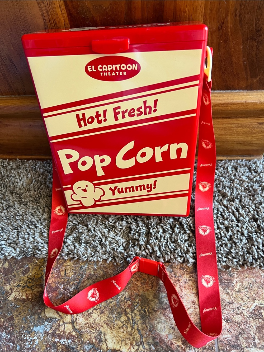 Disneyland Toontown El Capitoon Theater Popcorn Bucket the Mickey & Minnie